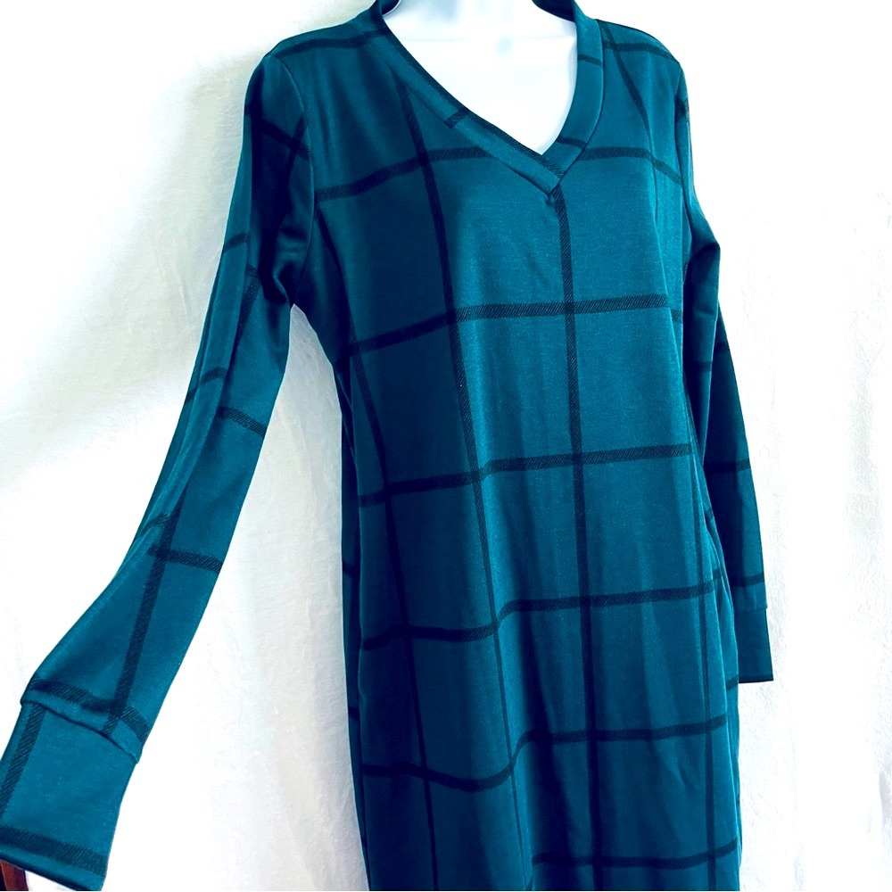 NWT Teal V-Neck Plaid Sweater Dress